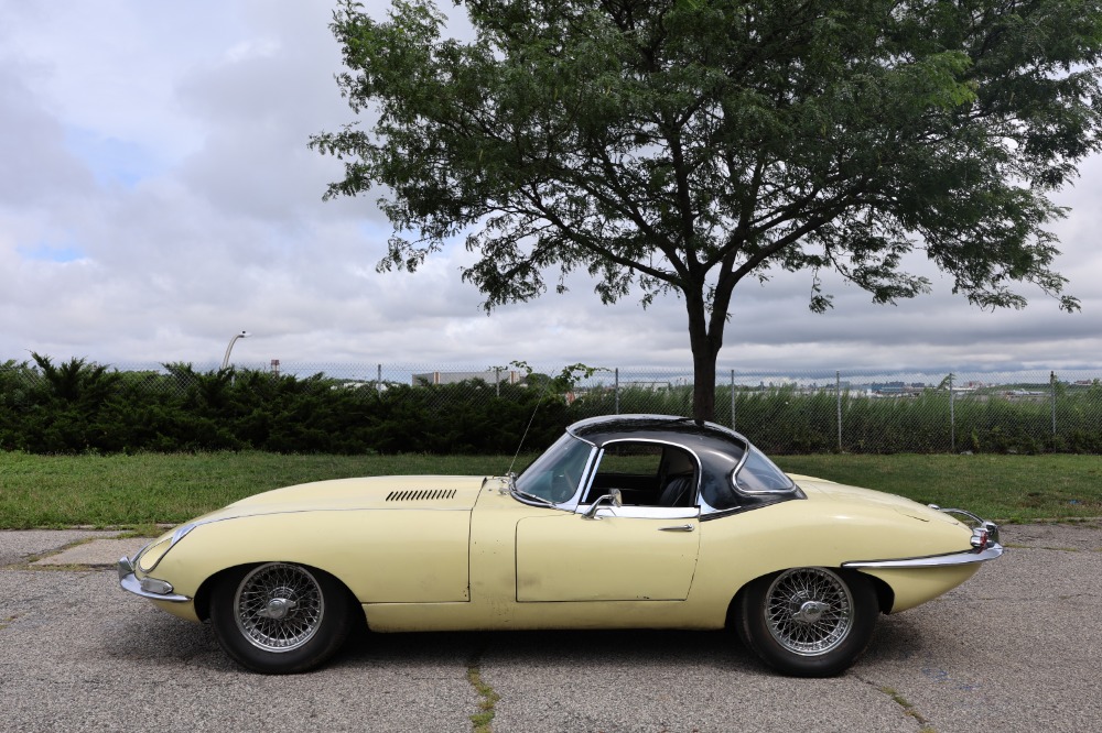 1968 Jaguar XKE 4