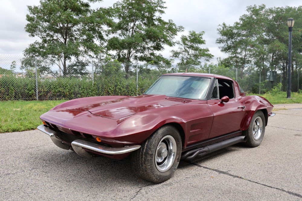 1963 Chevrolet Corvette 1