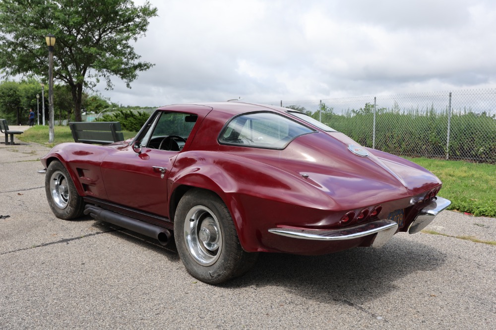 1963 Chevrolet Corvette 6
