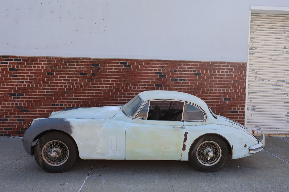 1958 Jaguar XK150 4