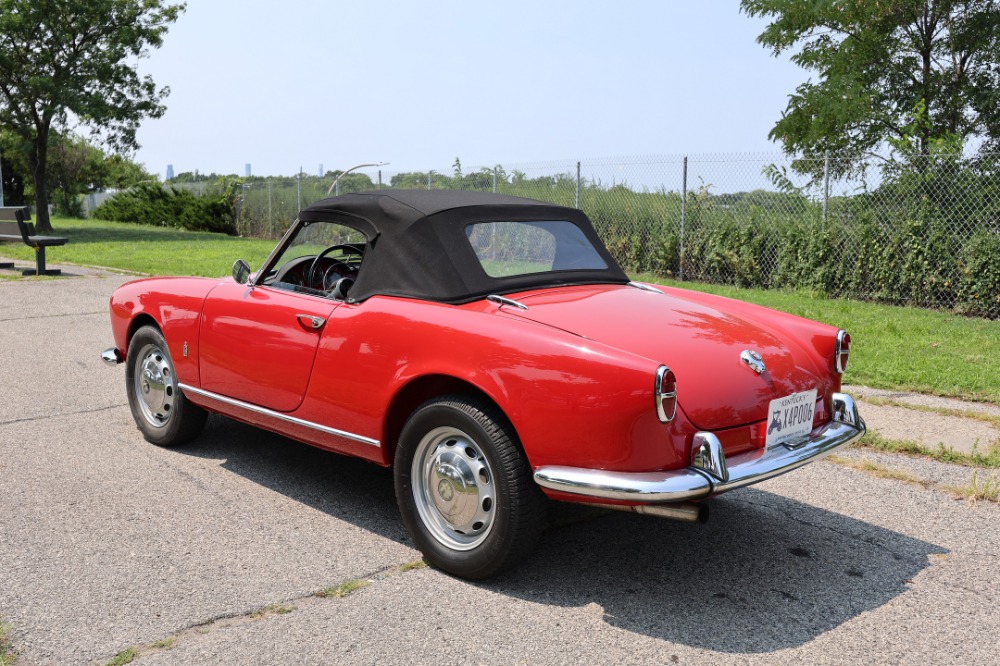 1958 Alfa Romeo Giulietta 6