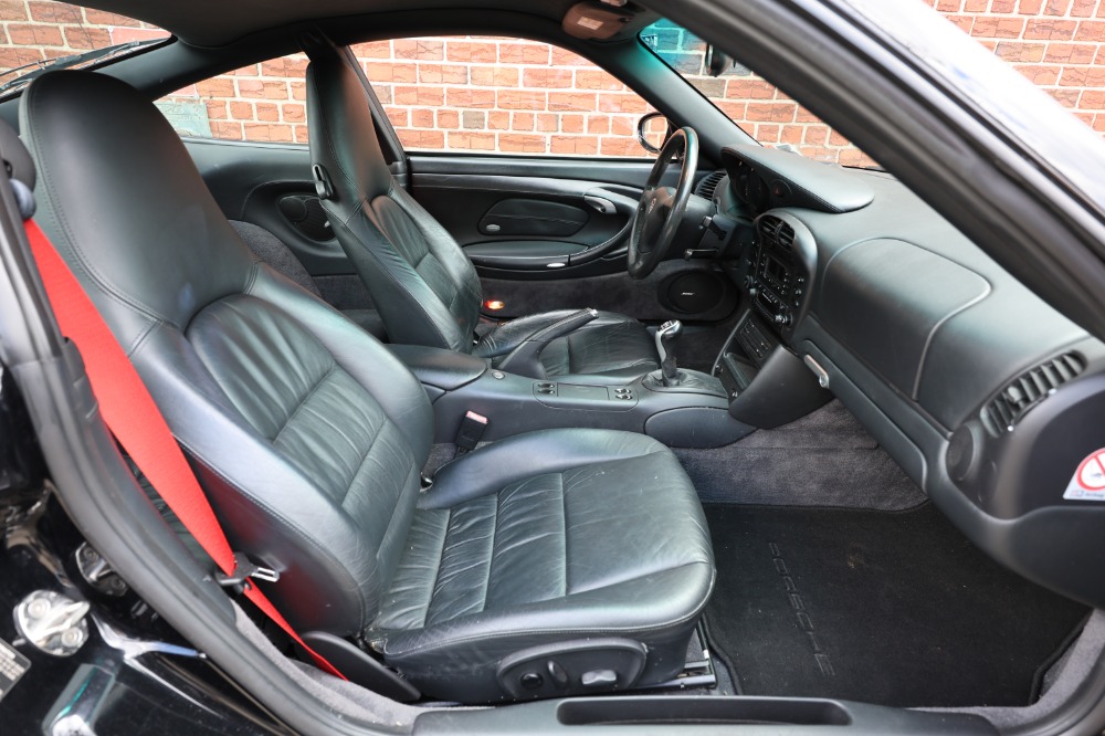 2002 Porsche 911 C4S 9