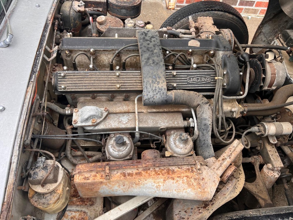 1971 Jaguar XKE 5