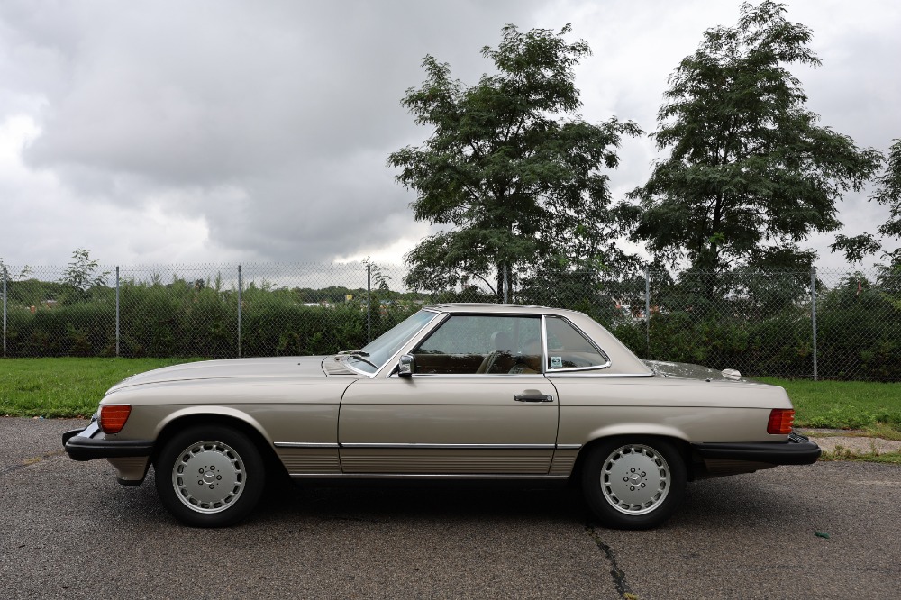 1989 Mercedes-Benz 560 SL 4