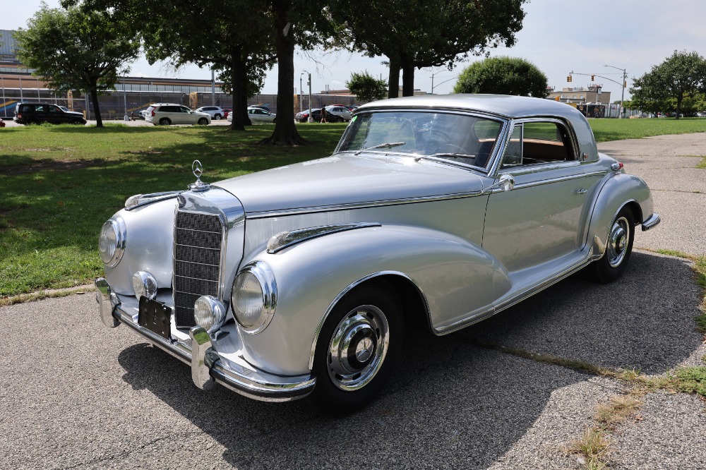 1953 Mercedes-Benz 300S 2