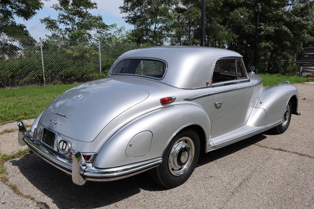 1953 Mercedes-Benz 300S 6