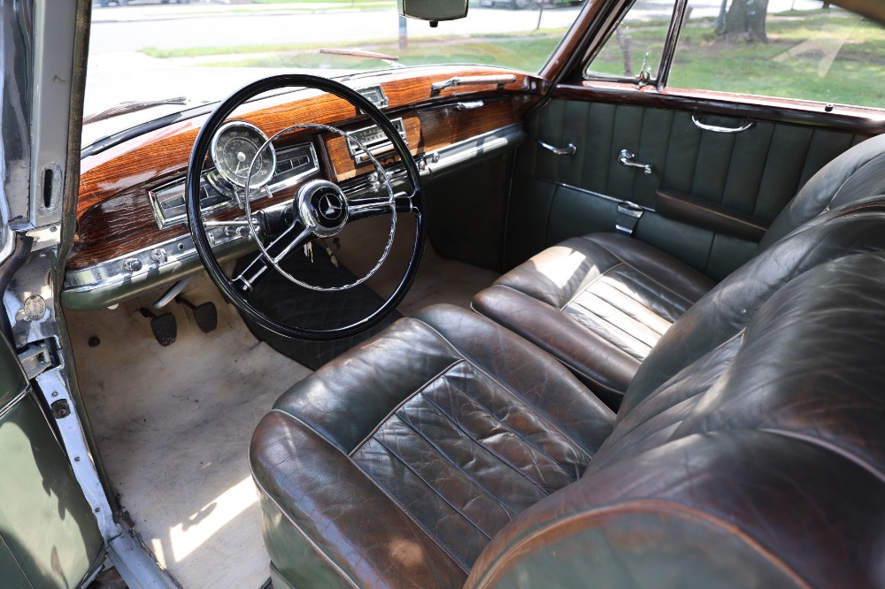 1953 Mercedes-Benz 300S 7