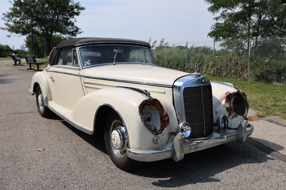 1956 Mercedes-Benz 300 SC 1
