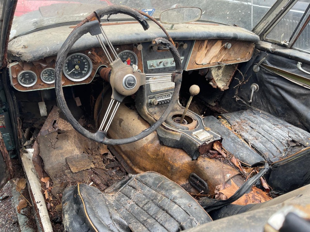 1966 Austin-Healey 3000 MK III 4