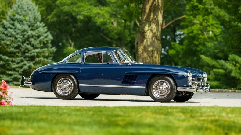 1990 Mercedes-Benz 300SL Gullwing Replica 6