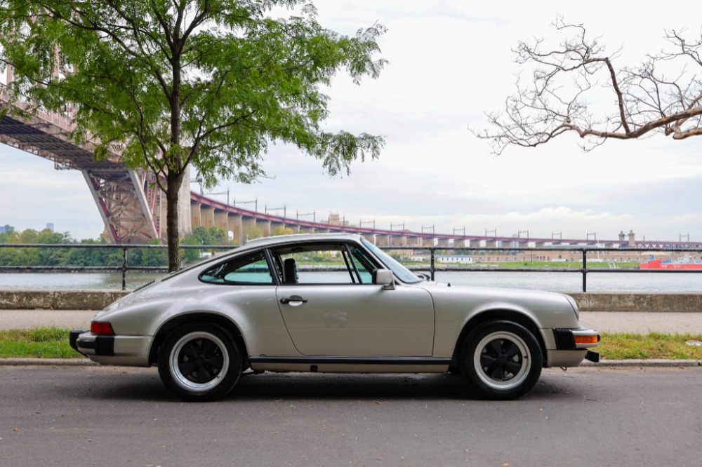 1982 Porsche 911SC 3