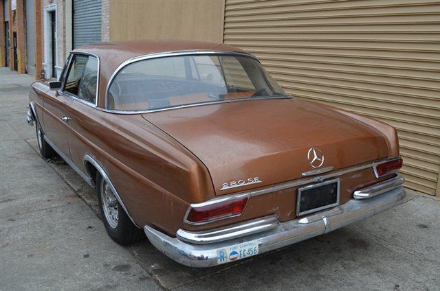 Used 1968 Mercedes-Benz 280SE  Coupe | Astoria, NY