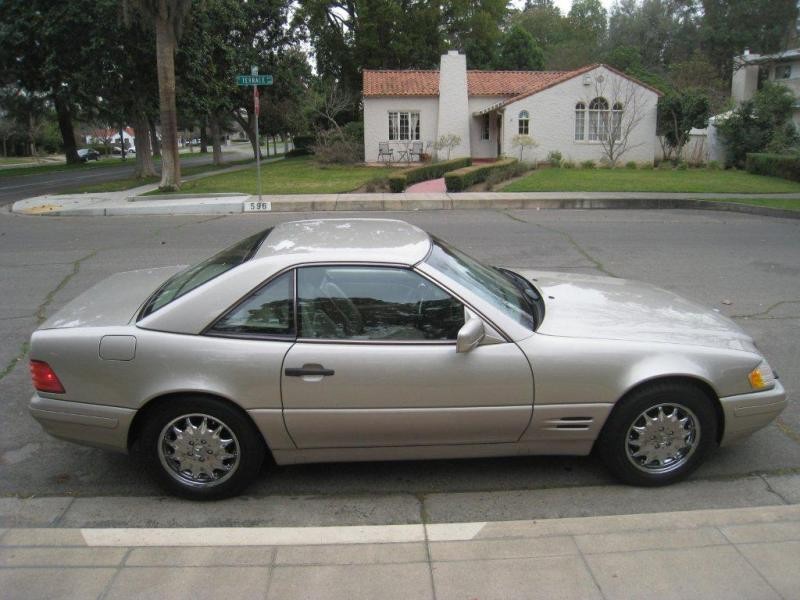 Used 1997 Mercedes-Benz SL-Class  SL320 | Astoria, NY