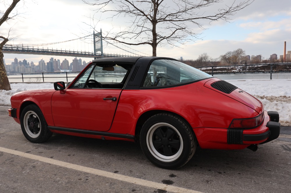 1982 Porsche 911 - Photo 8