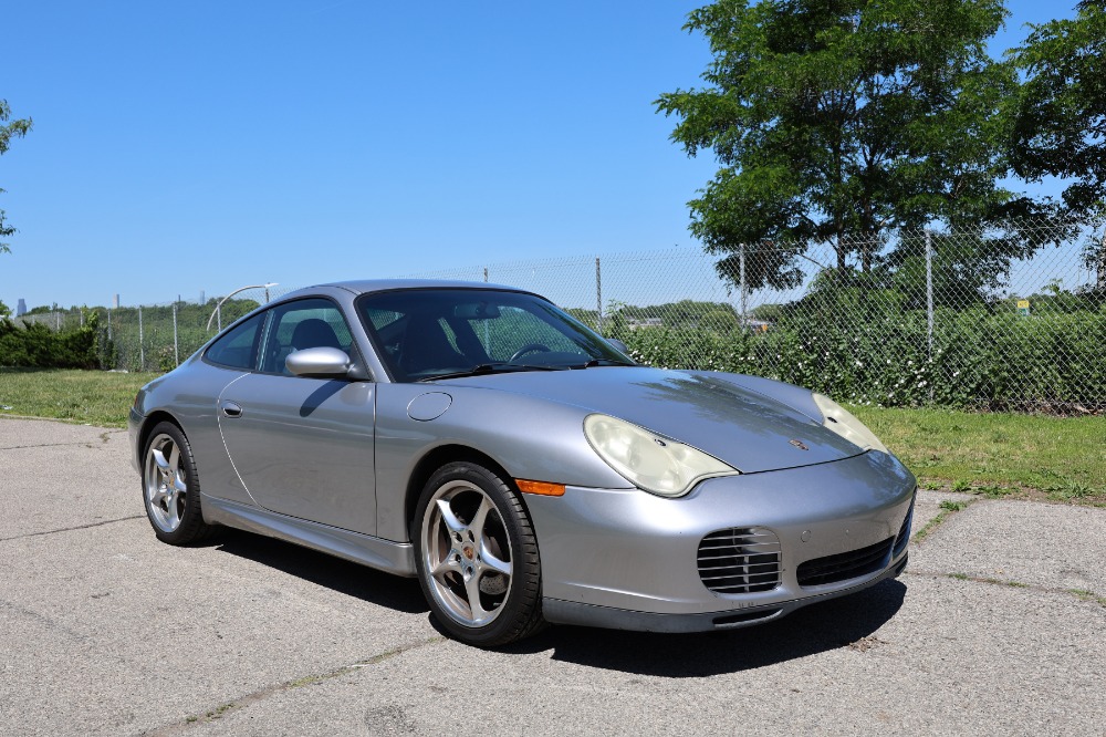 2004 Porsche 911's photo