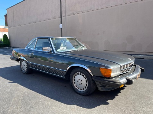 Used 1986 Mercedes-Benz 560SL 560 SL for sale $8,750 at Gullwing Motor Cars in Astoria NY