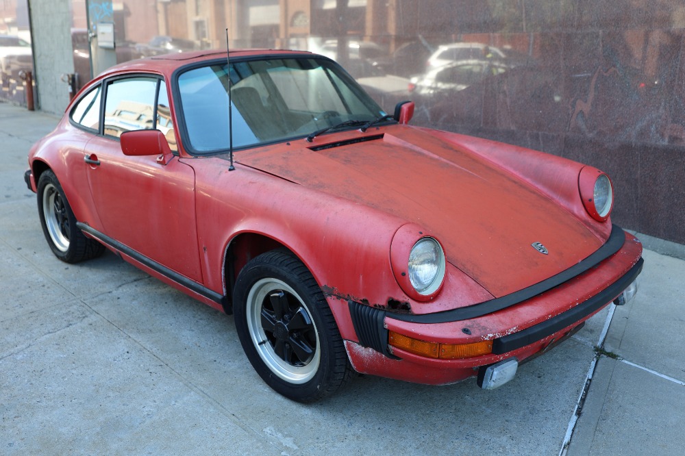 Used 1982 Porsche 911 SC for sale $32,500 at Gullwing Motor Cars in Astoria NY 11103 1