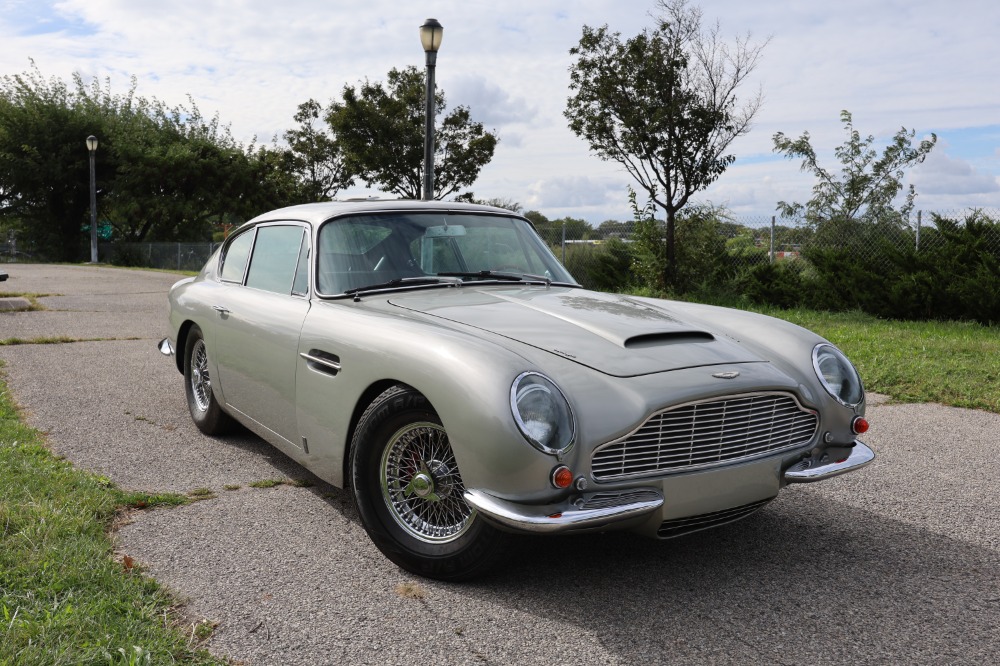1967 Aston Martin DB6