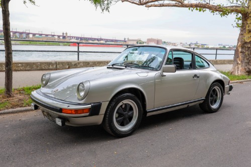 Used 1982 Porsche 911SC SC for sale $129,500 at Gullwing Motor Cars in Astoria NY 11103 2
